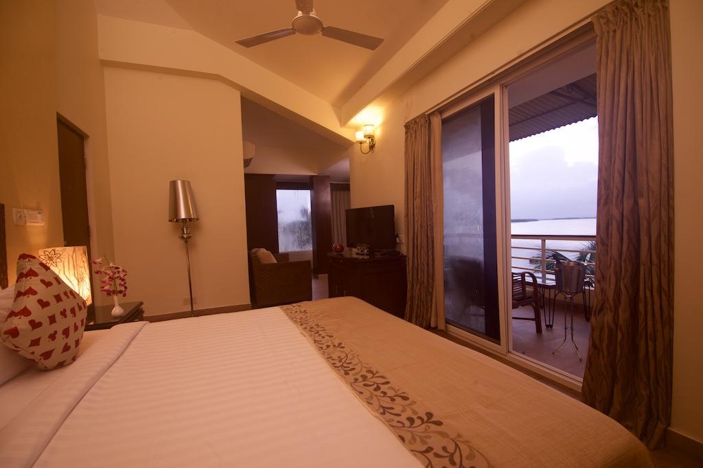 Deltin Palms Riverfront Panaji Zewnętrze zdjęcie
