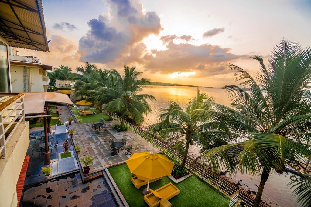 Deltin Palms Riverfront Panaji Zewnętrze zdjęcie